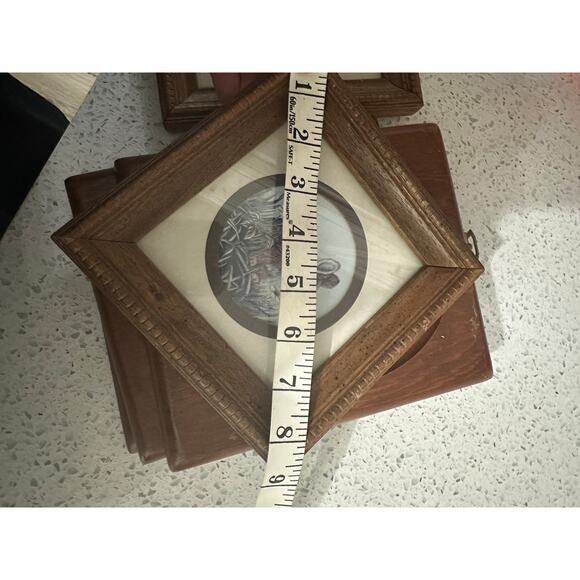 Vintage Pair Of Kay Shannon Bunny Rabbit Litho Pictures Wall Hangings Wood Frame - Picture 6 of 10